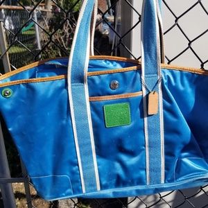 AUTHENTIC Coach bag